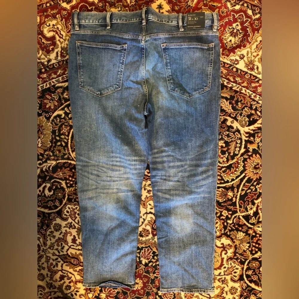 NWT  men's Banana Republic Jeans 38x30 slim fit